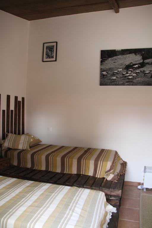 Couto Dos Pardinhos Farm stay *